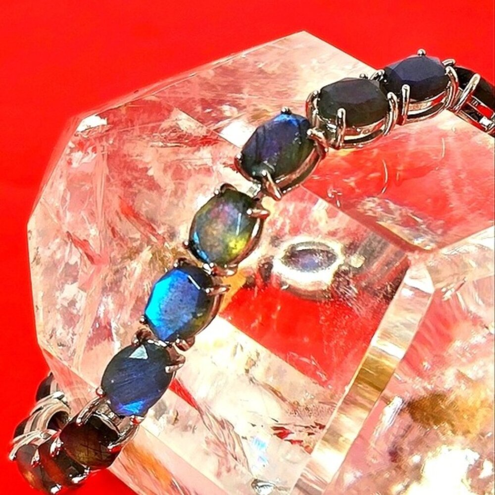 925 Sterling Silver Tennis Bracelet with Natural    Labradorite 7x6mm.